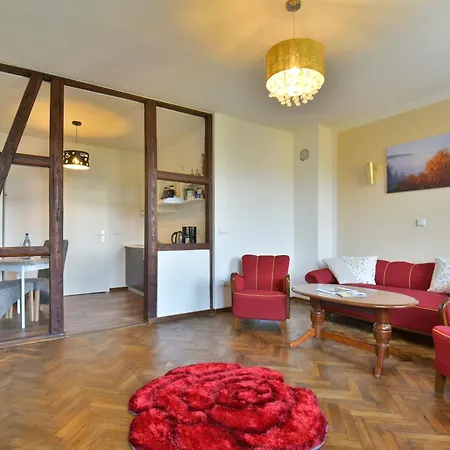 Parkvilla Koehler Целла-Мелис