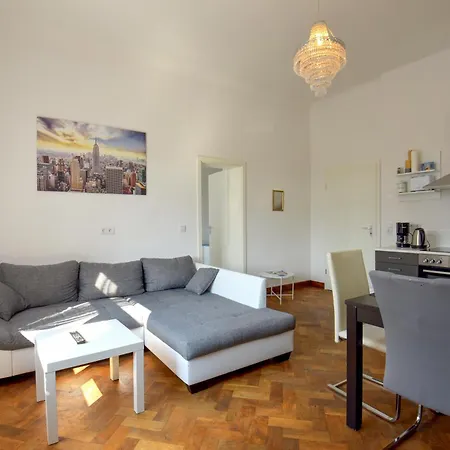 Parkvilla Koehler Проживание в семье Целла-Мелис