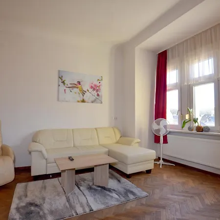 Parkvilla Koehler Целла-Мелис